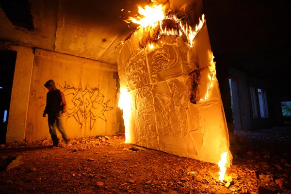 4_molotov
